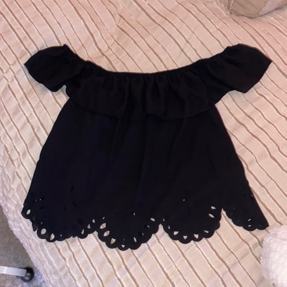 Black off the shoulder floral bottom top